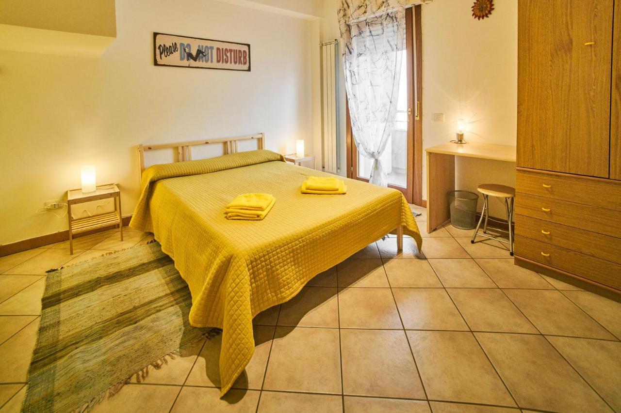 Arcibaleno Hotell Sabaudia Exteriör bild