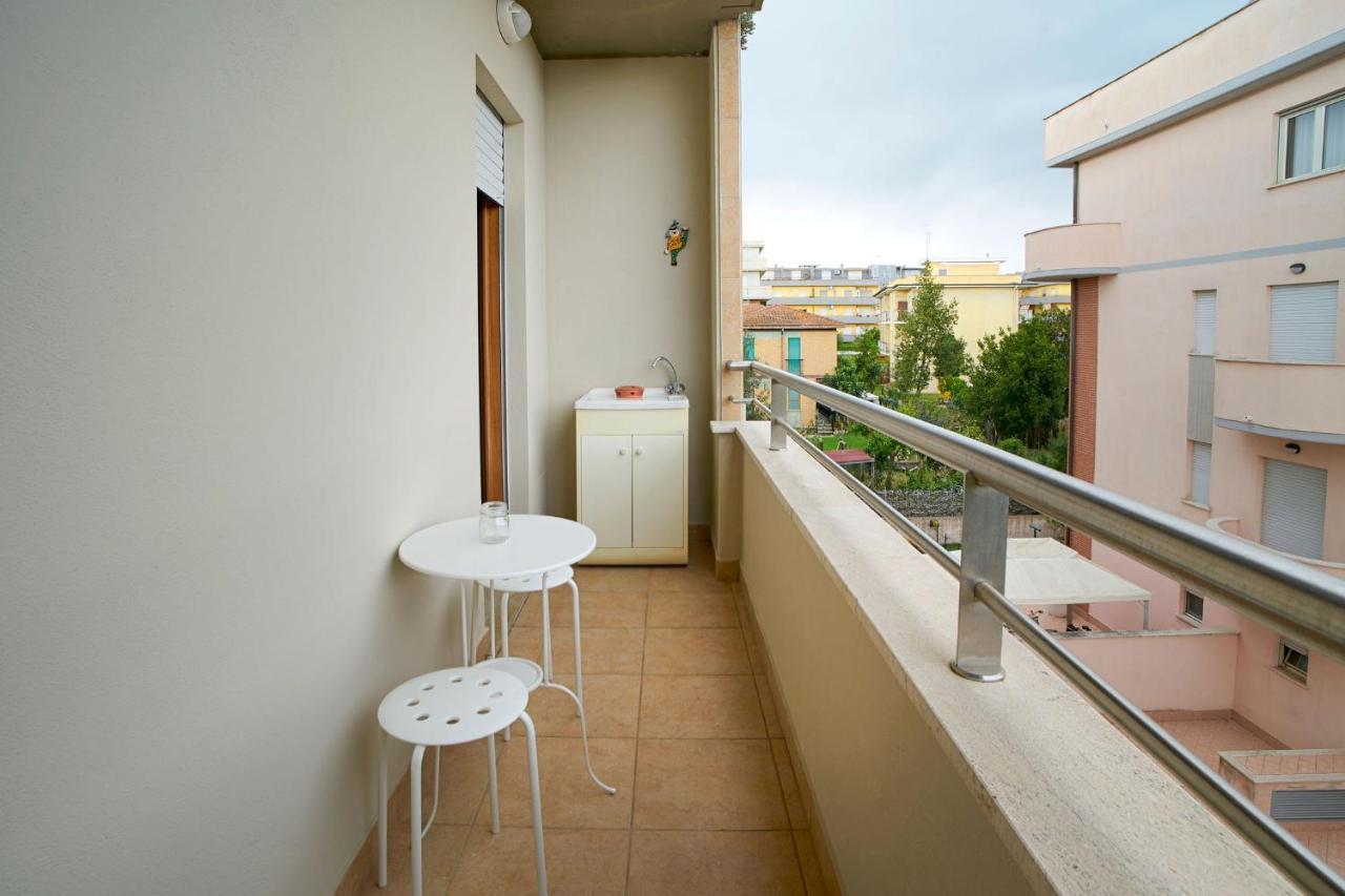 Arcibaleno Hotell Sabaudia Exteriör bild
